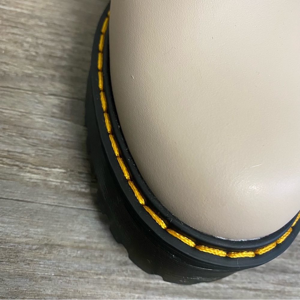 Dr. Martens Leona Sendal Vintage Taupe Boots *NEW w/o box* size US 5 - Picture 5 of 10